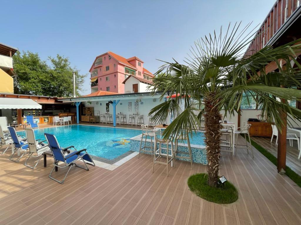 Brian Hotel Velipojë エクステリア 写真