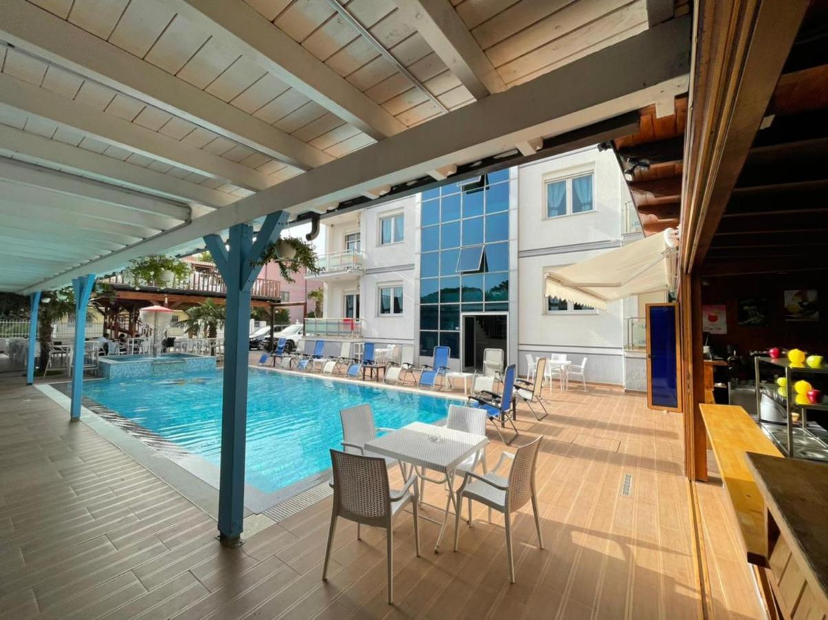 Brian Hotel Velipojë エクステリア 写真